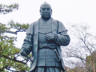 徳川銅像