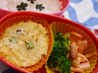 ブロッコリの入った離乳食