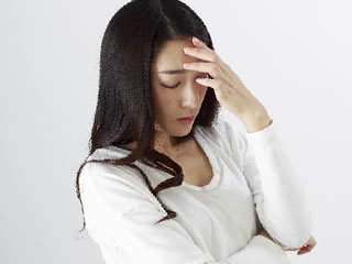 家族がインフルエンザに感染して悩む主婦