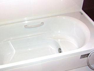 清潔な浴槽