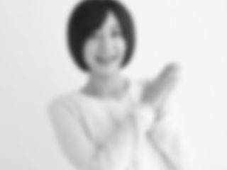 白黒のぼけた画像