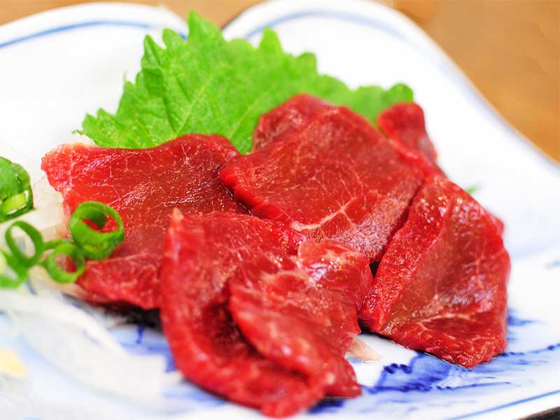 馬刺し
