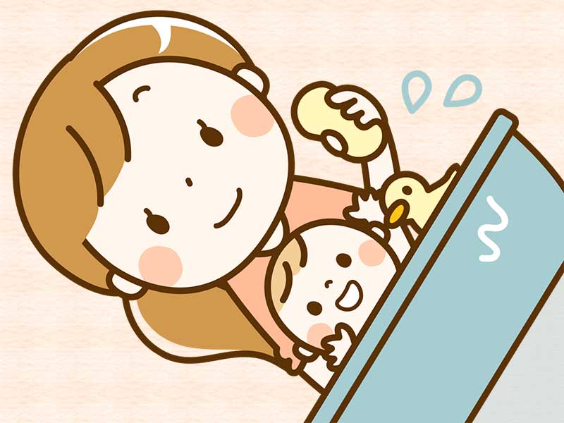 沐浴してる赤ちゃんのイラスト
