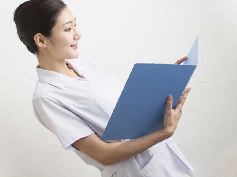 女性のお医者さん