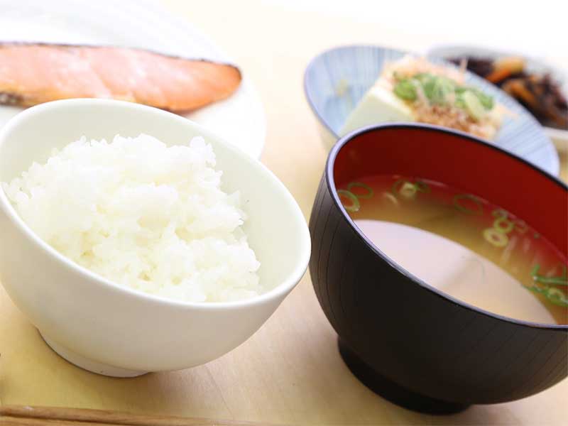 バランスの良い和食中心の食事