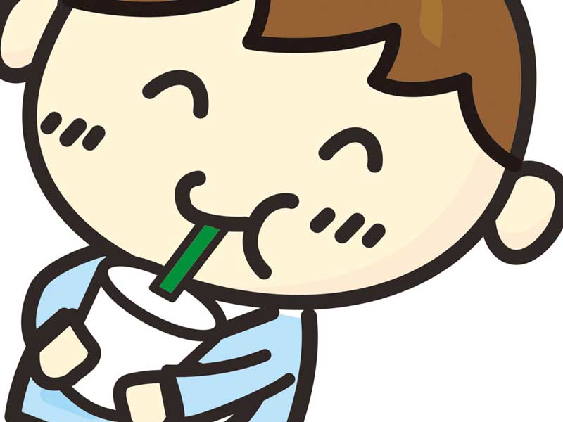 水を飲んでいる赤ちゃんのイラスト