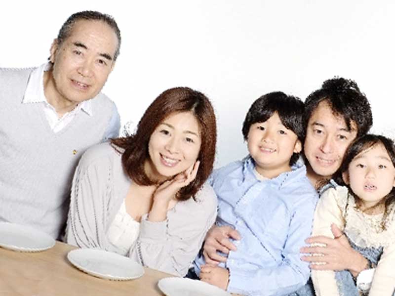 食事後の元気の家族