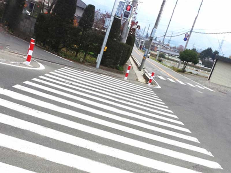 交差点の信号待ち