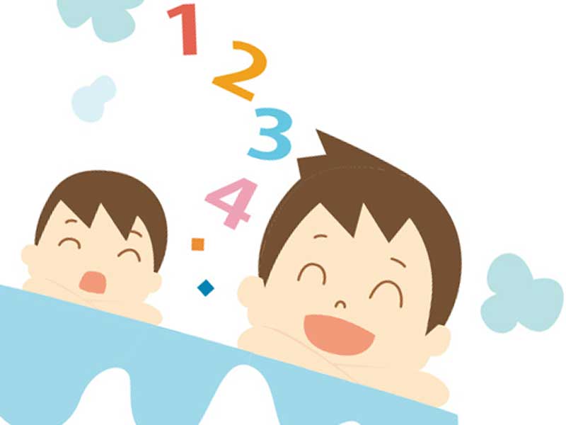子供と一緒にお風呂をしているお父さんのイラスト