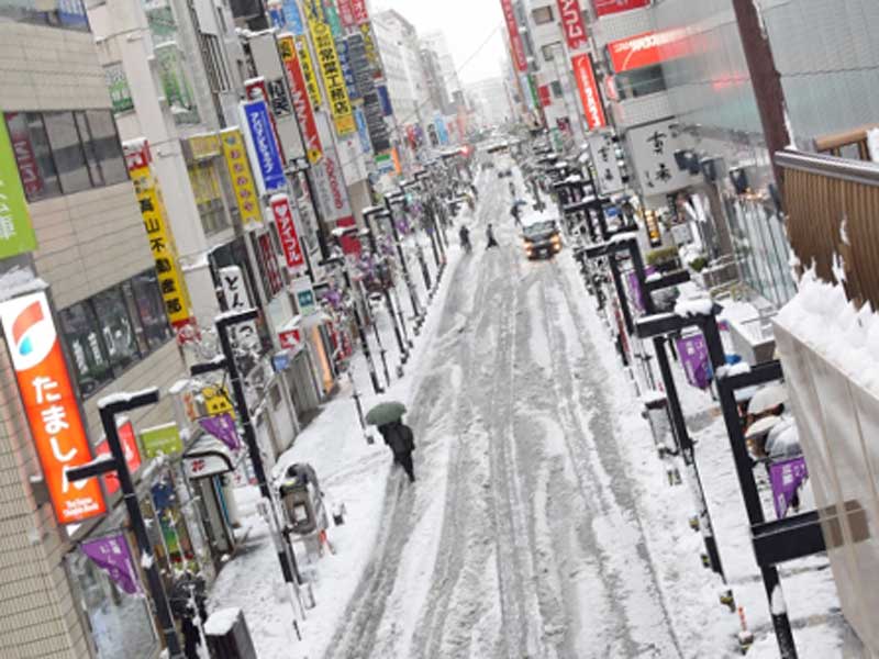 寒い冬の町
