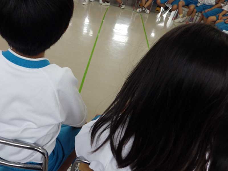 幼稚園の集会