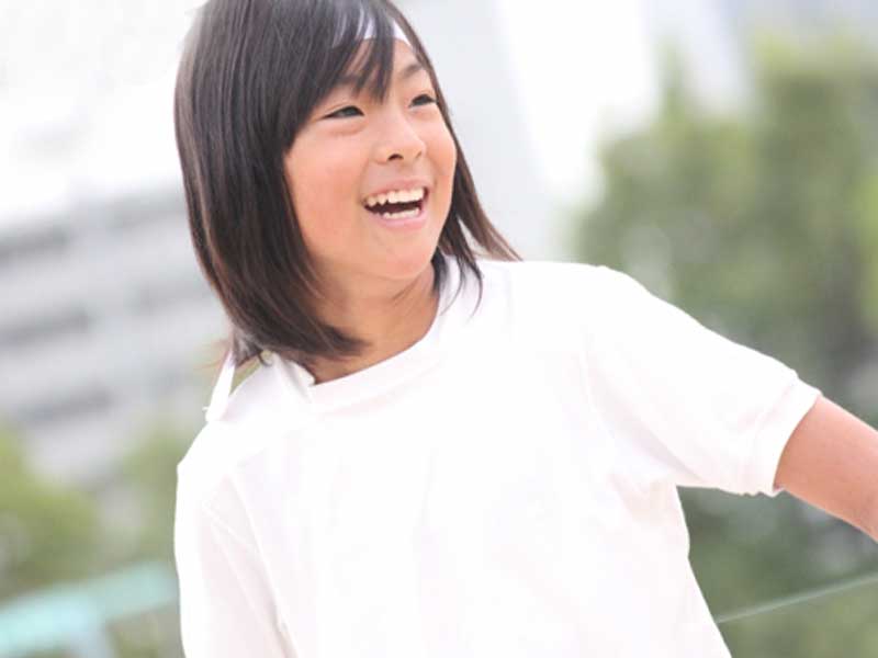 運動会を参加する女の子