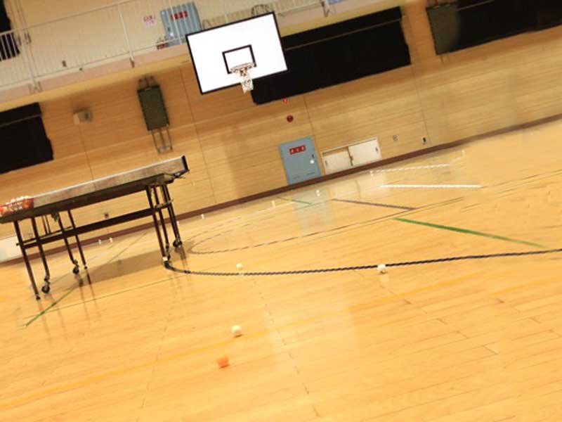 学校の体育館
