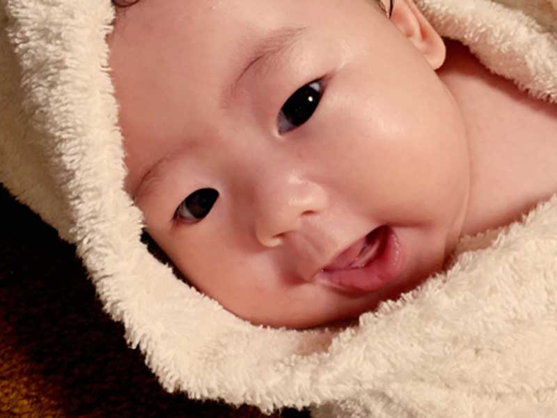 お風呂上りの赤ちゃん