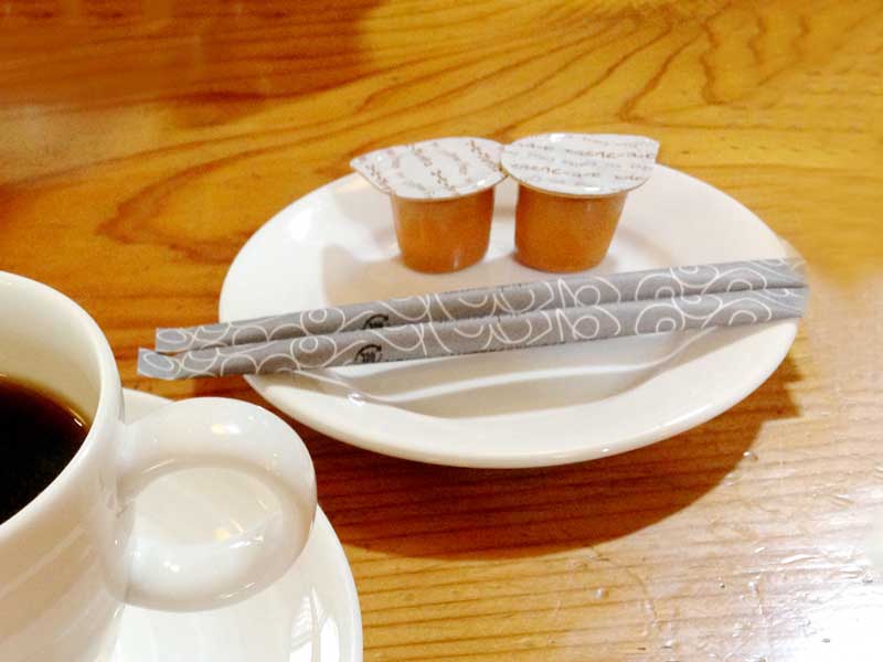 コーヒーフレッシュと砂糖