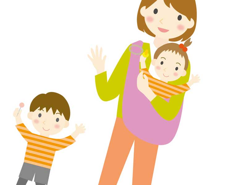 子供を連れて赤ちゃんを抱っこする女性のイラスト