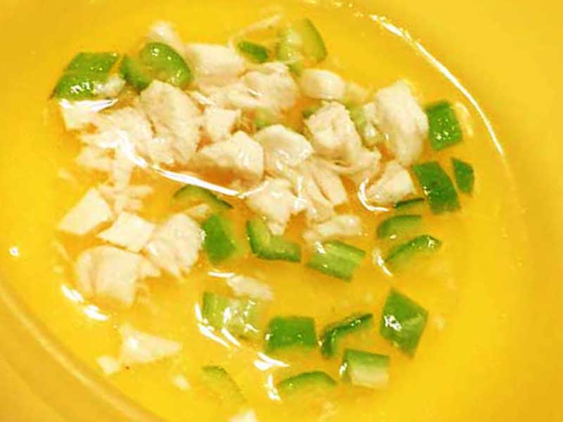 オクラと鶏ササミのスープのレシピ