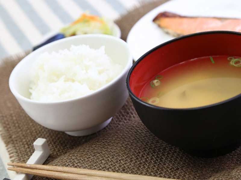 和朝食