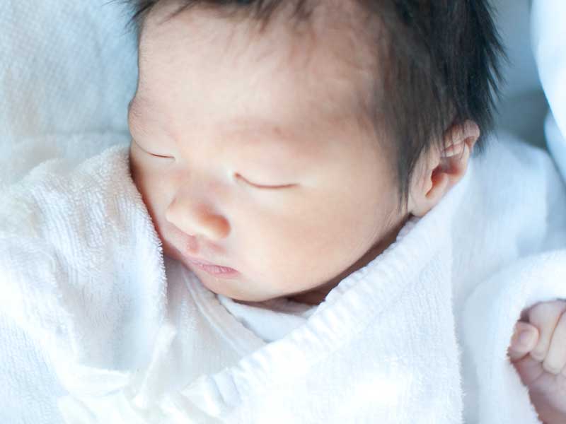 生まれたばかりの赤ちゃん
