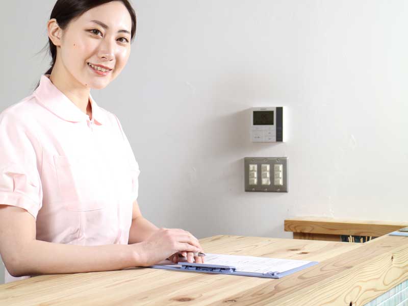 歯科の受付の看護婦さん