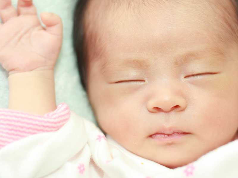 生まれたばかりの赤ちゃん