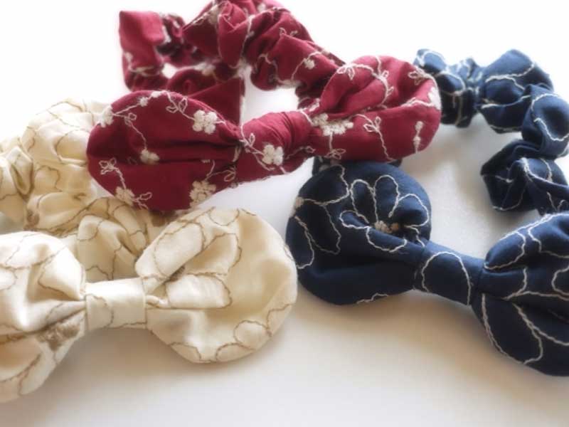 小花刺繍ファブリックリボンヘアバンド