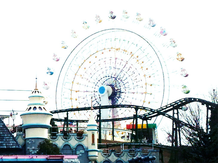 遊園地の景色