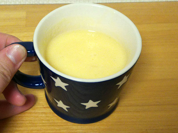 完成したノンアルコールの子供用卵酒