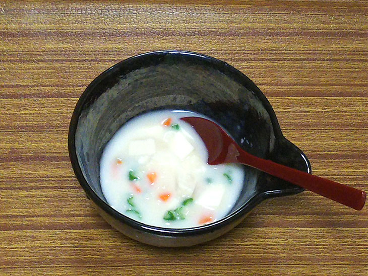 離乳食完了期レシピ「いんげんと豆腐のミルク煮」の完成品