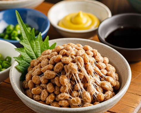 【納豆の栄養】成分・加熱・ひきわりの違い・おすすめレシピまで網羅