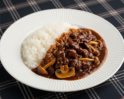 【ハヤシライスの栄養】具材別成分・ヘルシーアレンジ・人気レシピやカロリーも紹介