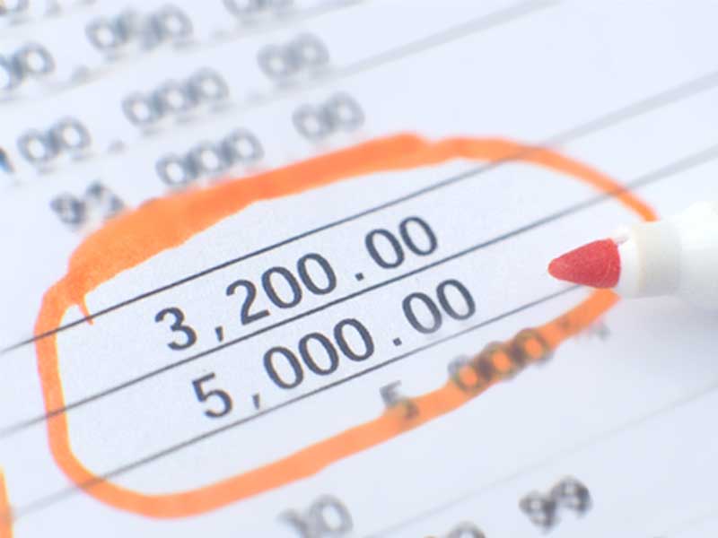 3000円と5000円(相場の金額)
