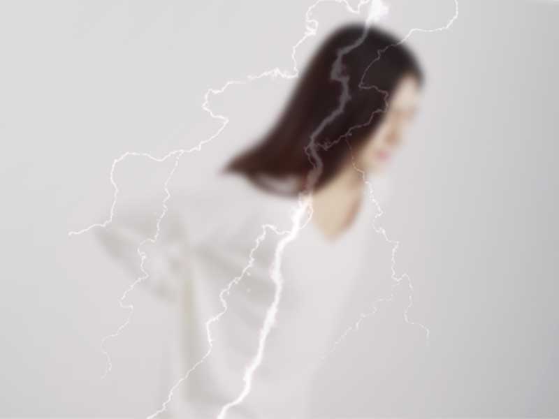 電流をかけられたような腰痛