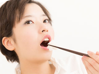 産後ダイエット中もしっかり食べるママ